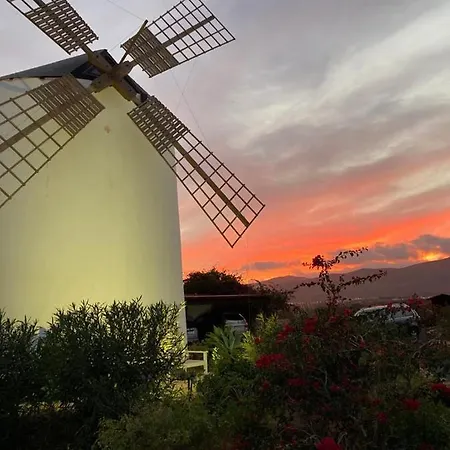 Finca El Molino Fuerteventura Bed & Breakfast Hospinal